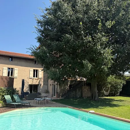 Le Clos Danton - Laurier Lägenhet *